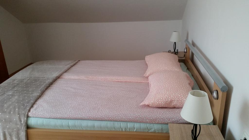 Apartment Beks ポストイナ エクステリア 写真