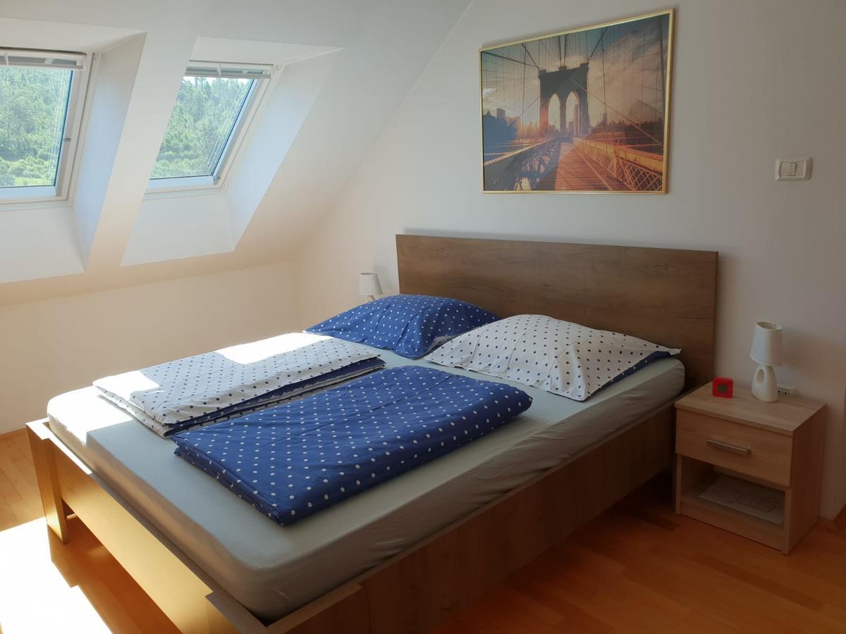 Apartment Beks ポストイナ エクステリア 写真